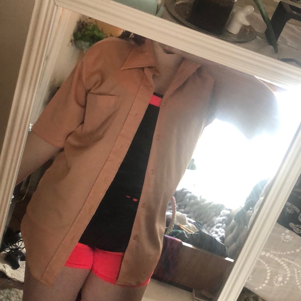 cute and Comfy Vintage Blouse